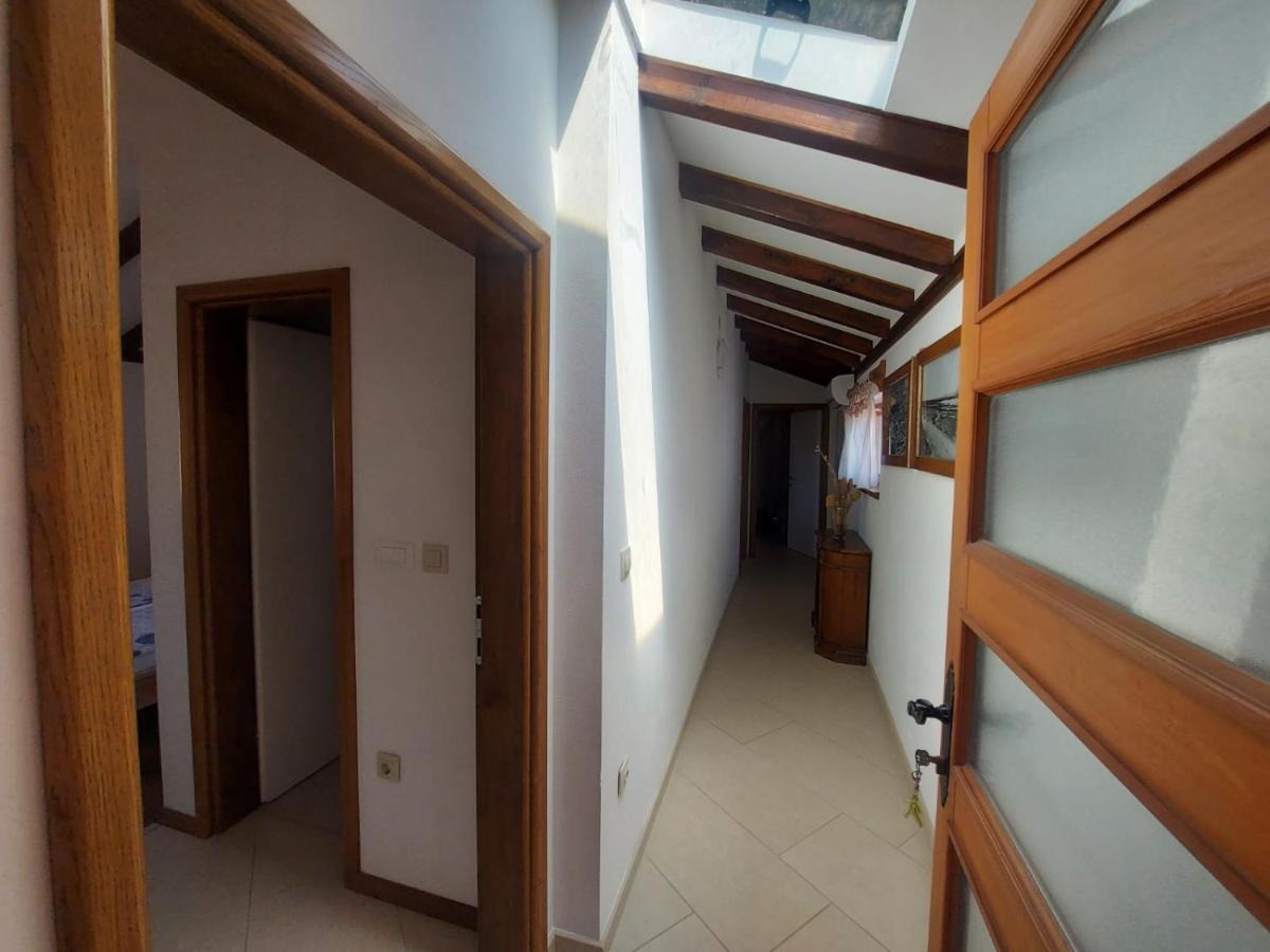 Bozena Apartment *